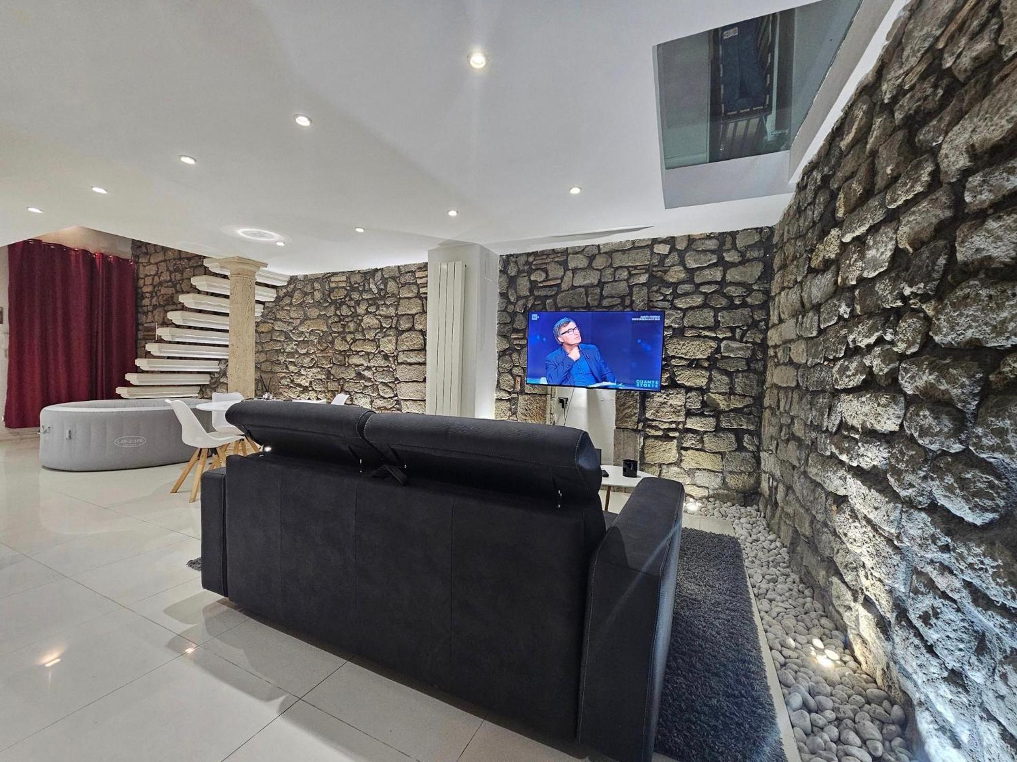 White Loft & Spa Витербо Экстерьер фото