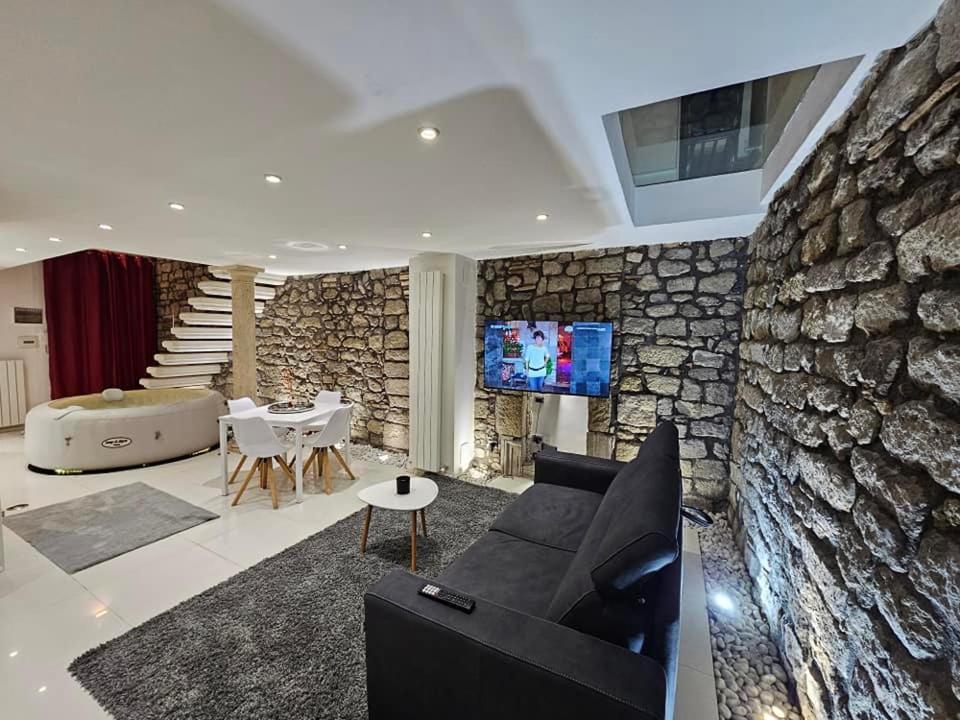 White Loft & Spa Витербо Экстерьер фото