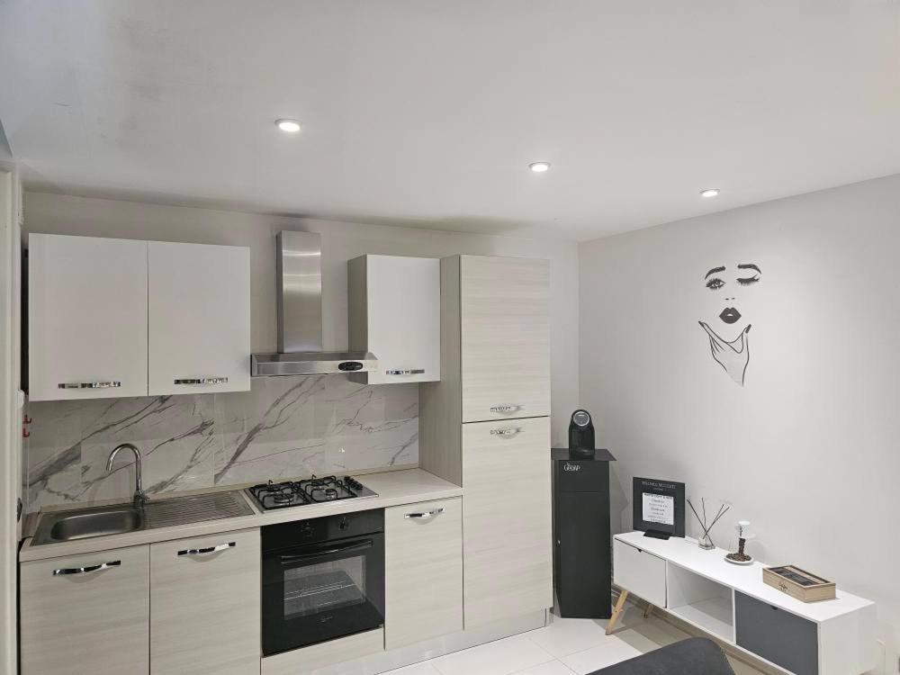 White Loft & Spa Витербо Экстерьер фото