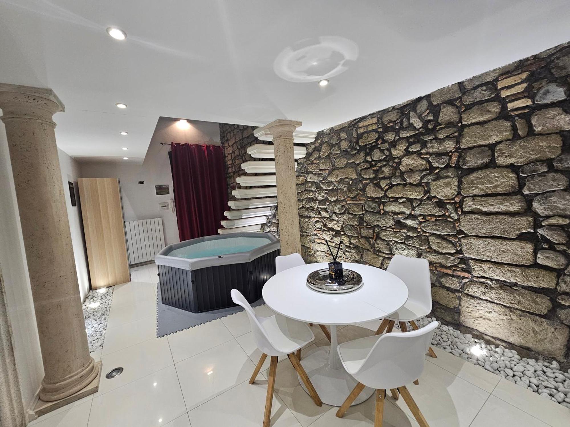 White Loft & Spa Витербо Экстерьер фото
